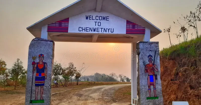 chenwetnyu-village-mon-nagaland-gate-naga-traditional-style-culture-headhunting-tourists-welcoming-everyone-278112379